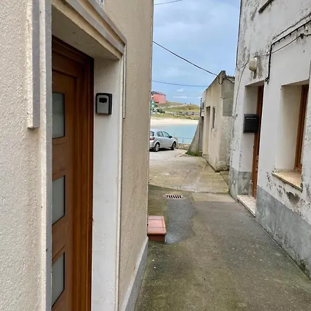 Casa Duples Junto Playa Cubelas * San Ciprian (Galicia)